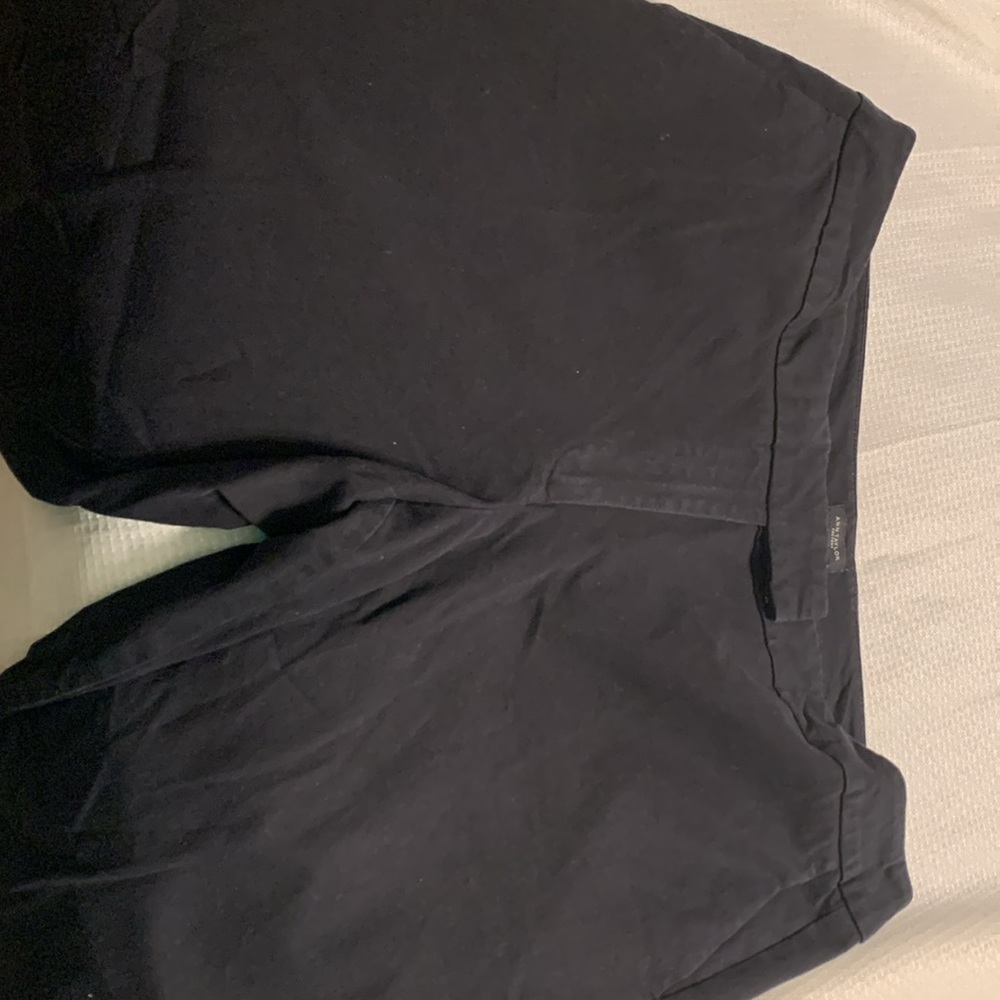 Ann Taylor cotton capris, size 16